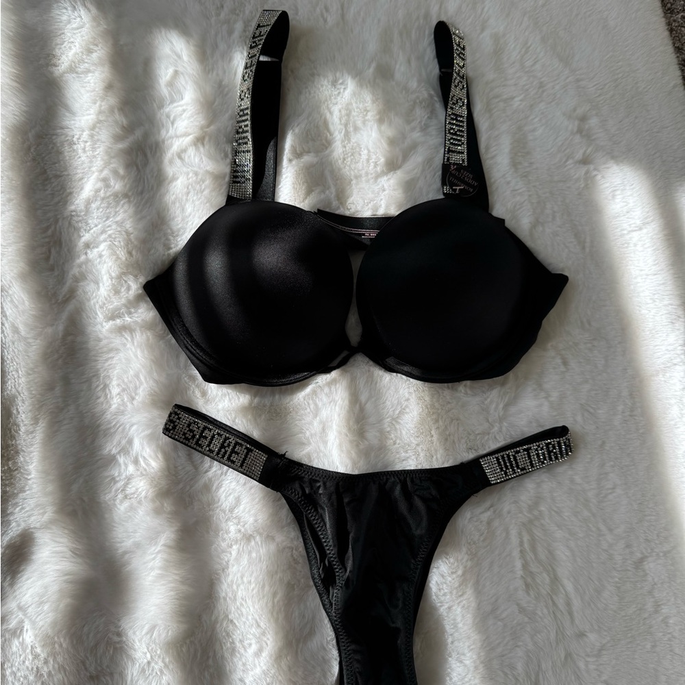 NWT Victoria’s Secret bombshell black set